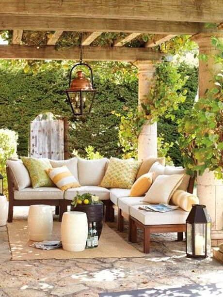 Garden landscape decorated with outdoor high end furniture made in Spain