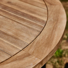 Round wooden table made in spain with uv protector